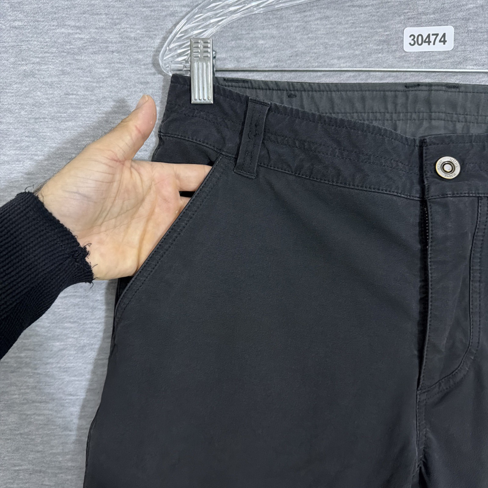 Kuhl Men’s 32×32 Black Cotton Blend Resistor Chino Pants