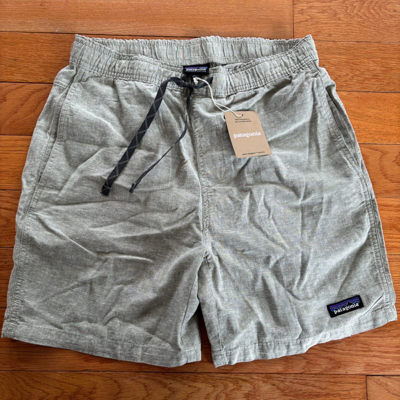 NEW Patagonia Baggies Naturals Shorts Mens S Chambray Feather Grey Hemp Airy