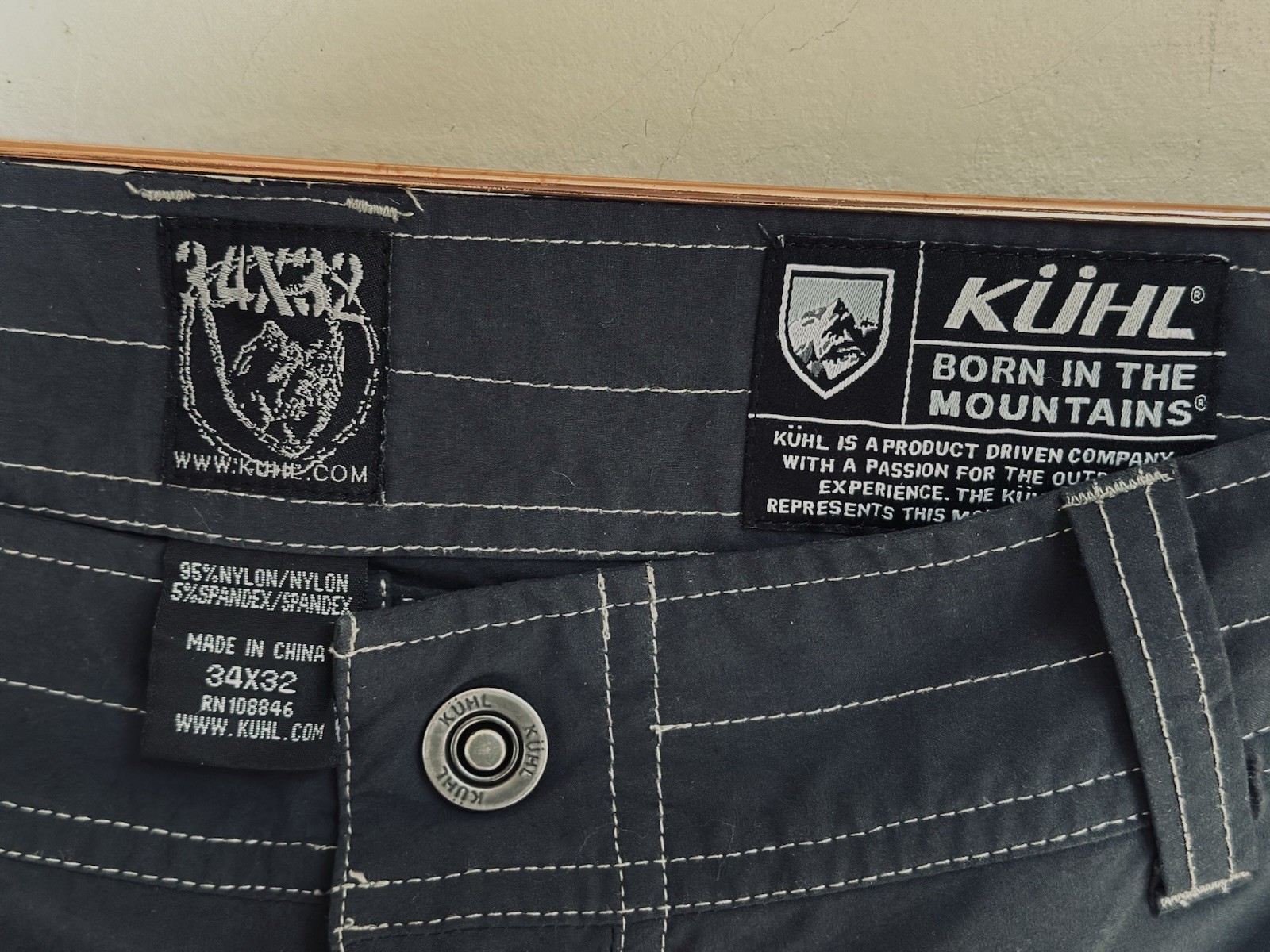 Kuhl Pants Men’s 34×32 Nylon Spandex Model Unknown ??? Dk Gray NICE!