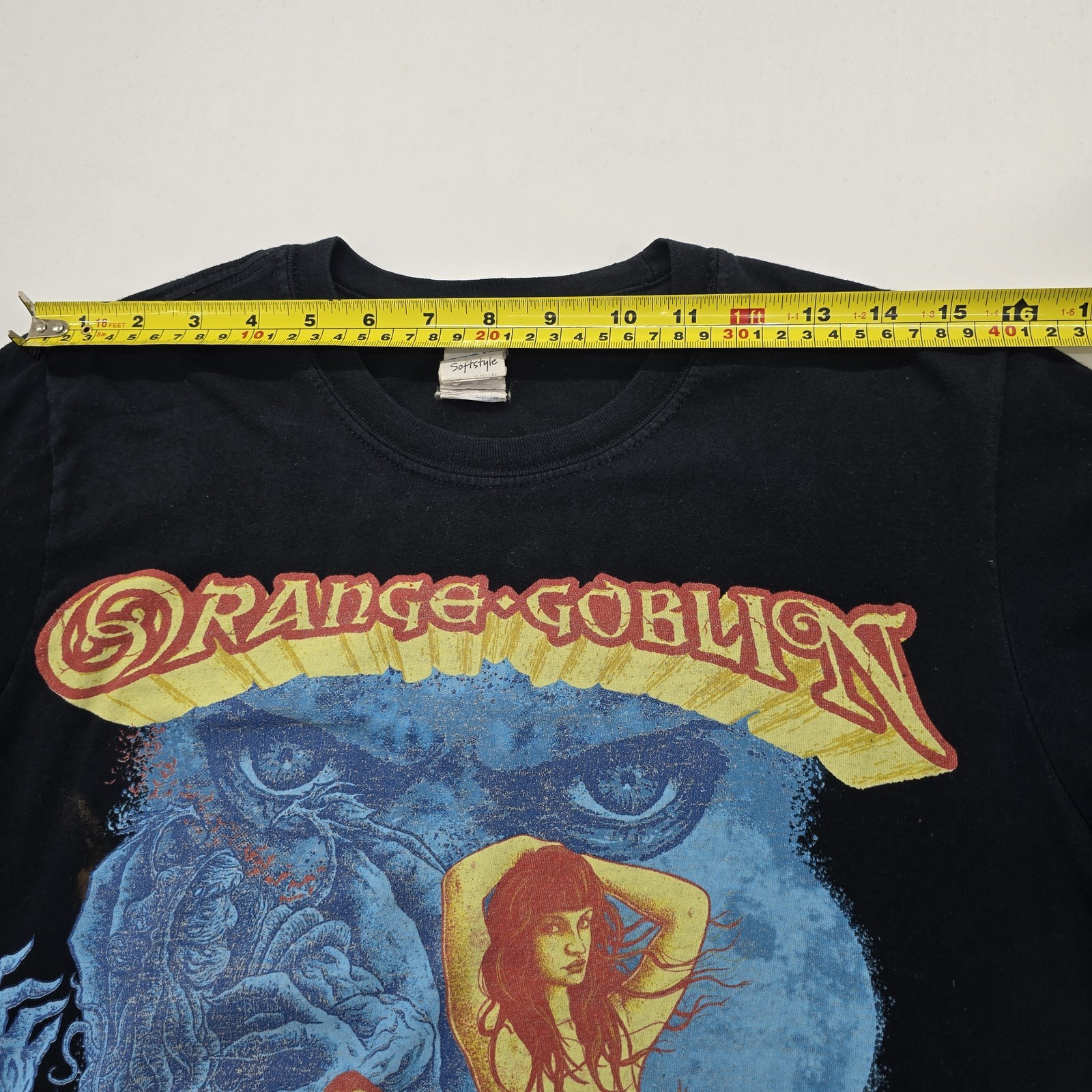 Gildan Mens Black Graphic Heavy Metal Crew Neck T-Shirt Size M EUC