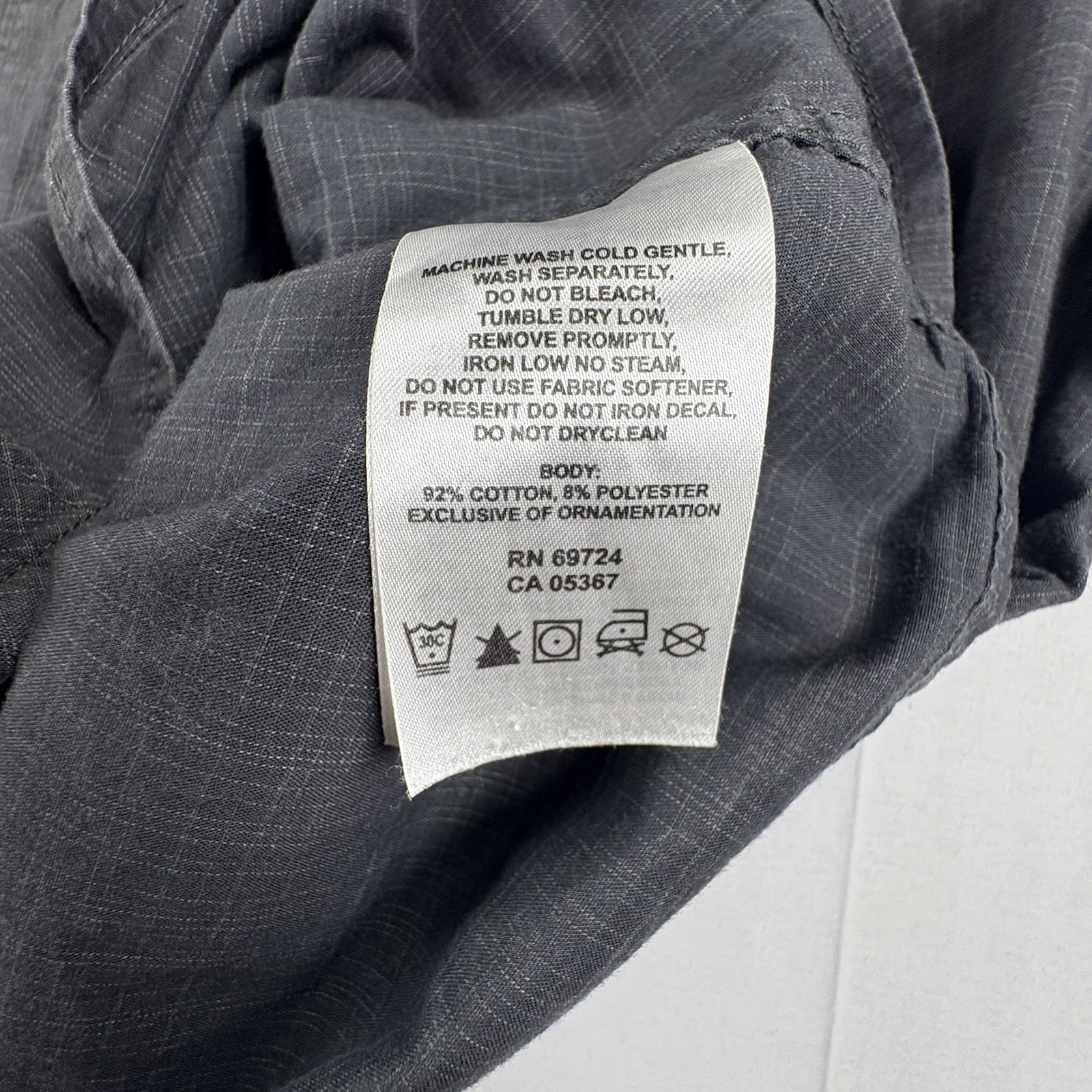 Mountain Hardwear Mens Large Gray Button Front Outdoor Hiking Shirt Front Pocket