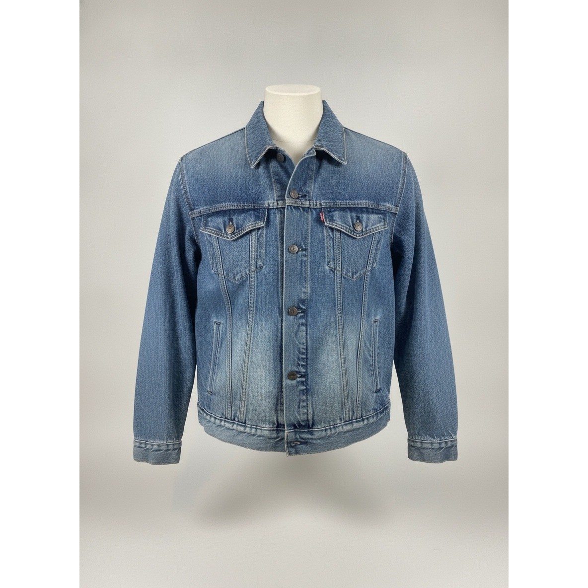 Levis Premium Trucker Jacket Mens XL Blue Denim WaterLess A5782-0007 Medium Wash