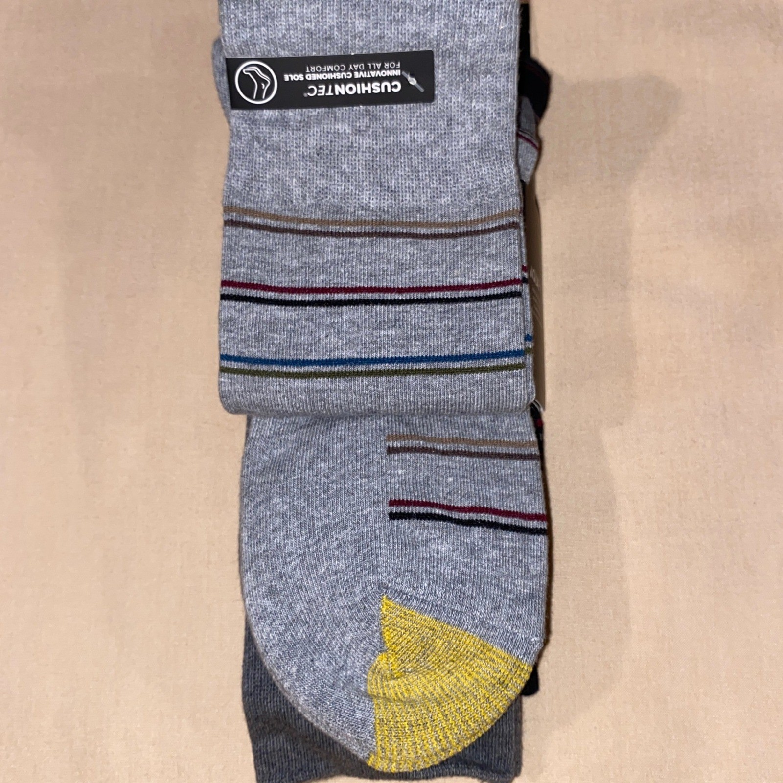 3 Pairs Gold Toe Mens Grey Black Striped Dress Crew Socks Aquafx Size 6-12.5 NEW