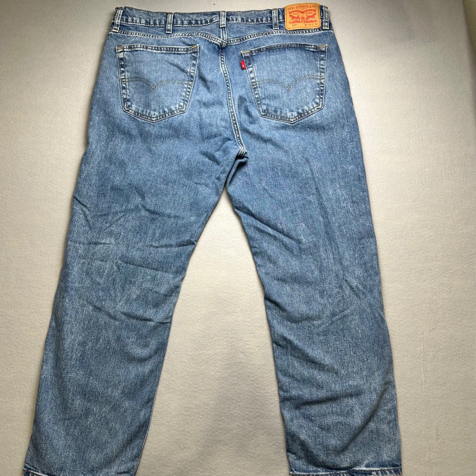 Levi’s 559 Relaxed Straight Jeans Mens 40×30 Blue Medium Wash Denim 00559-0409