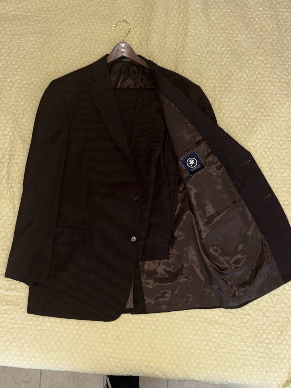 Hart Schaffner Marx Men’s Brown Striped 2-Pc Suit Single-Breasted 46L 40W x 32L