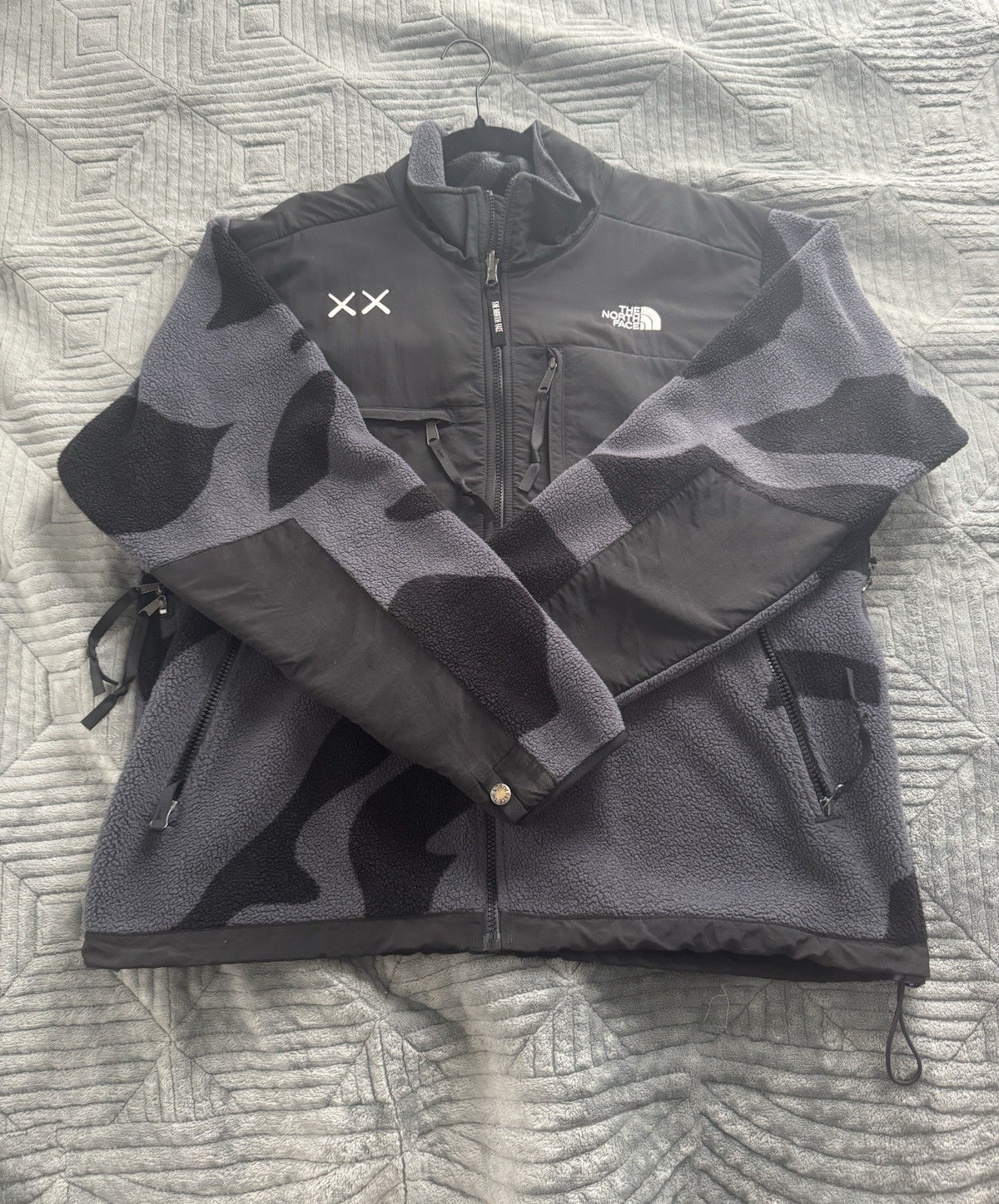 The North Face x KAWS Men’s Full Zip Fleece Jacket Black/Gray Camo Size L
