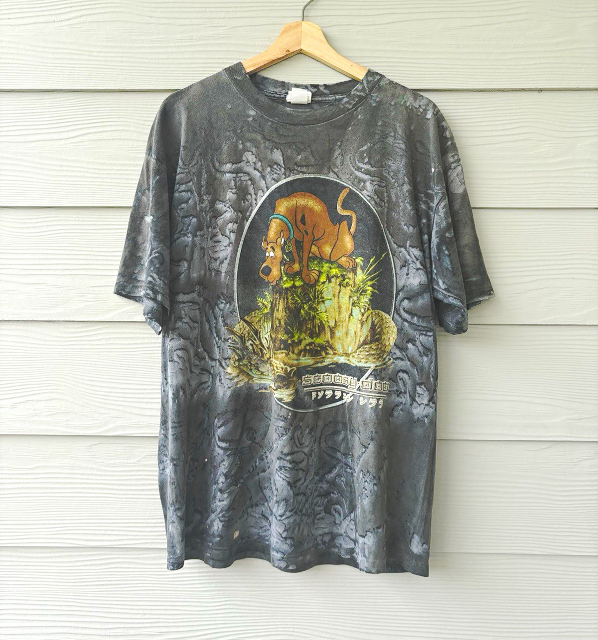 Vintage 1997 Scooby-Doo All Over Print Acid Wash T-Shirt XL Cartoon Network
