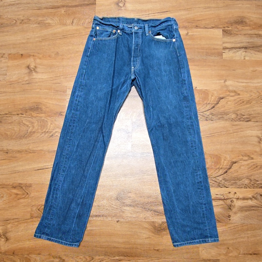 Levi’s 501 Mens Jeans Straight Fit Medium Wash Denim 34×34 Classic Blue