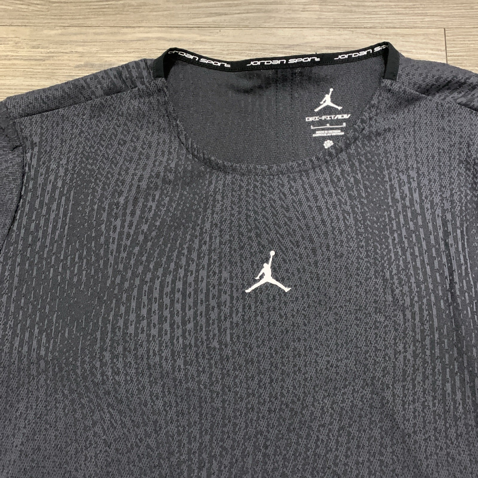 Nike Air Jordan Dri-Fit ADV Performance Shirt Mens Size Large Black FN5864-022
