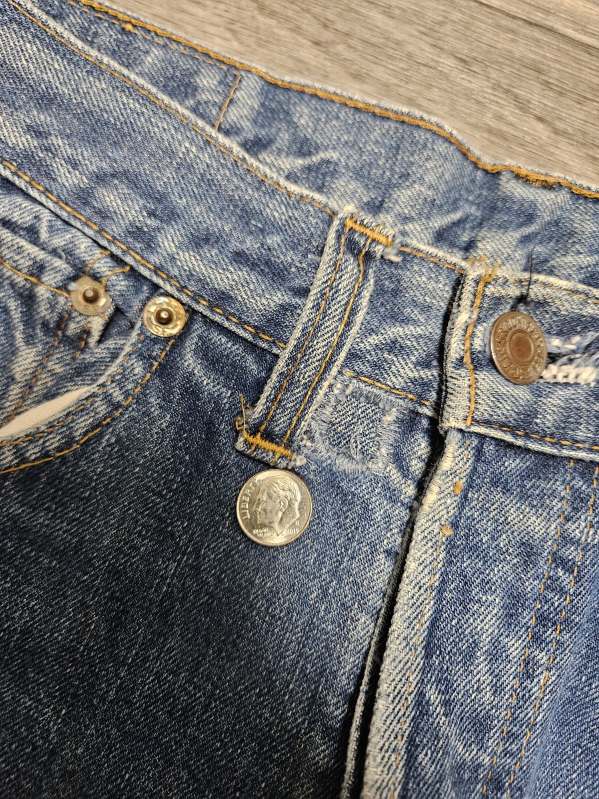 Vintage 70s Levis 501 Button Fly Selvedge Redline Blue Jeans 29X33 Made In USA