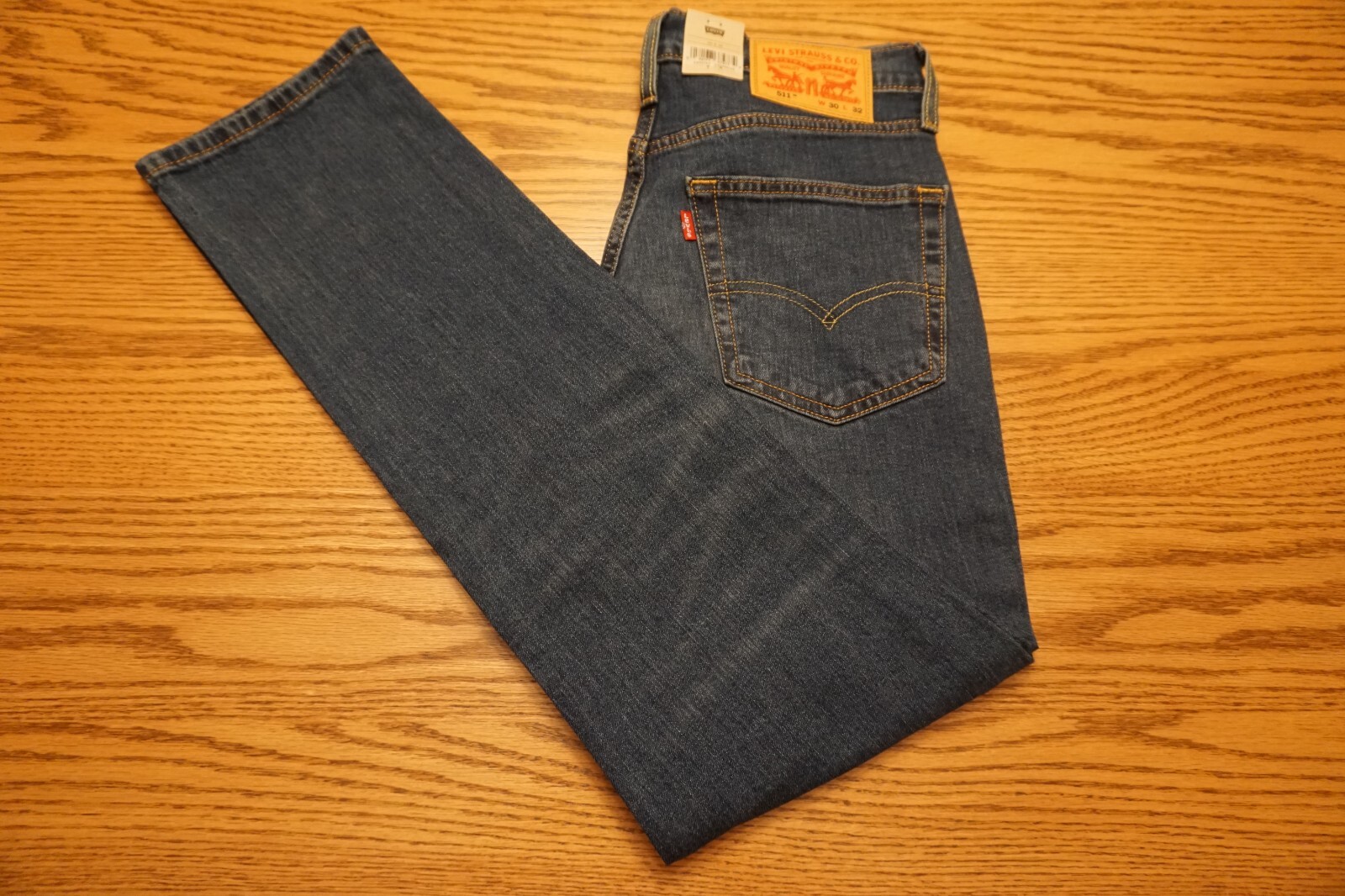 NWT MEN’S LEVI JEANS 511 Multiple Sizes Slim Below Waist Stretch $69.50
