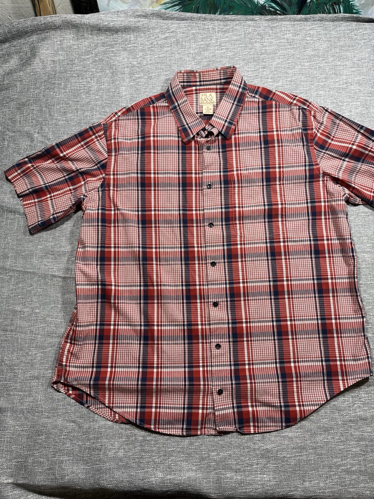 Jos. A. Bank Men’s Plaid Woven Short Sleeve Button-Up Point Collar Pockets XL