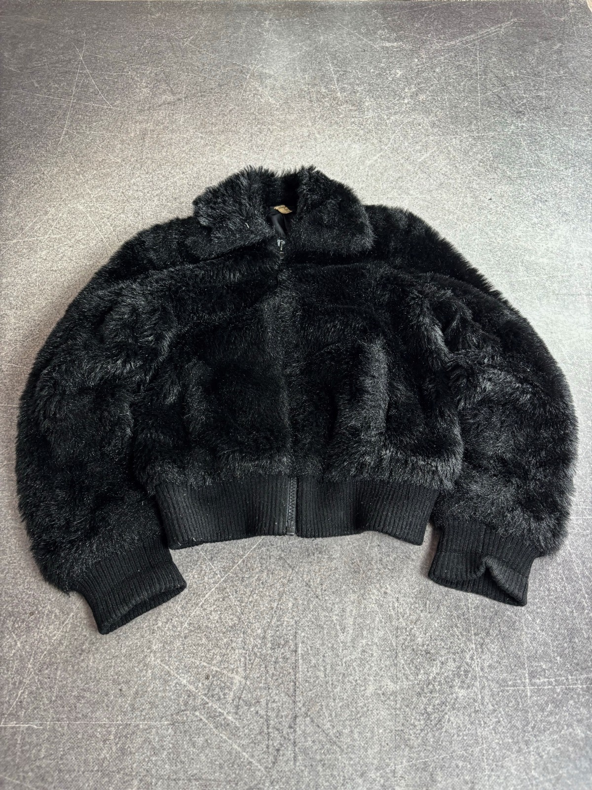 2000s Vintage Black Faux Fur Bomber Jacket Cropped Glam Y2K Luxury Winter Style