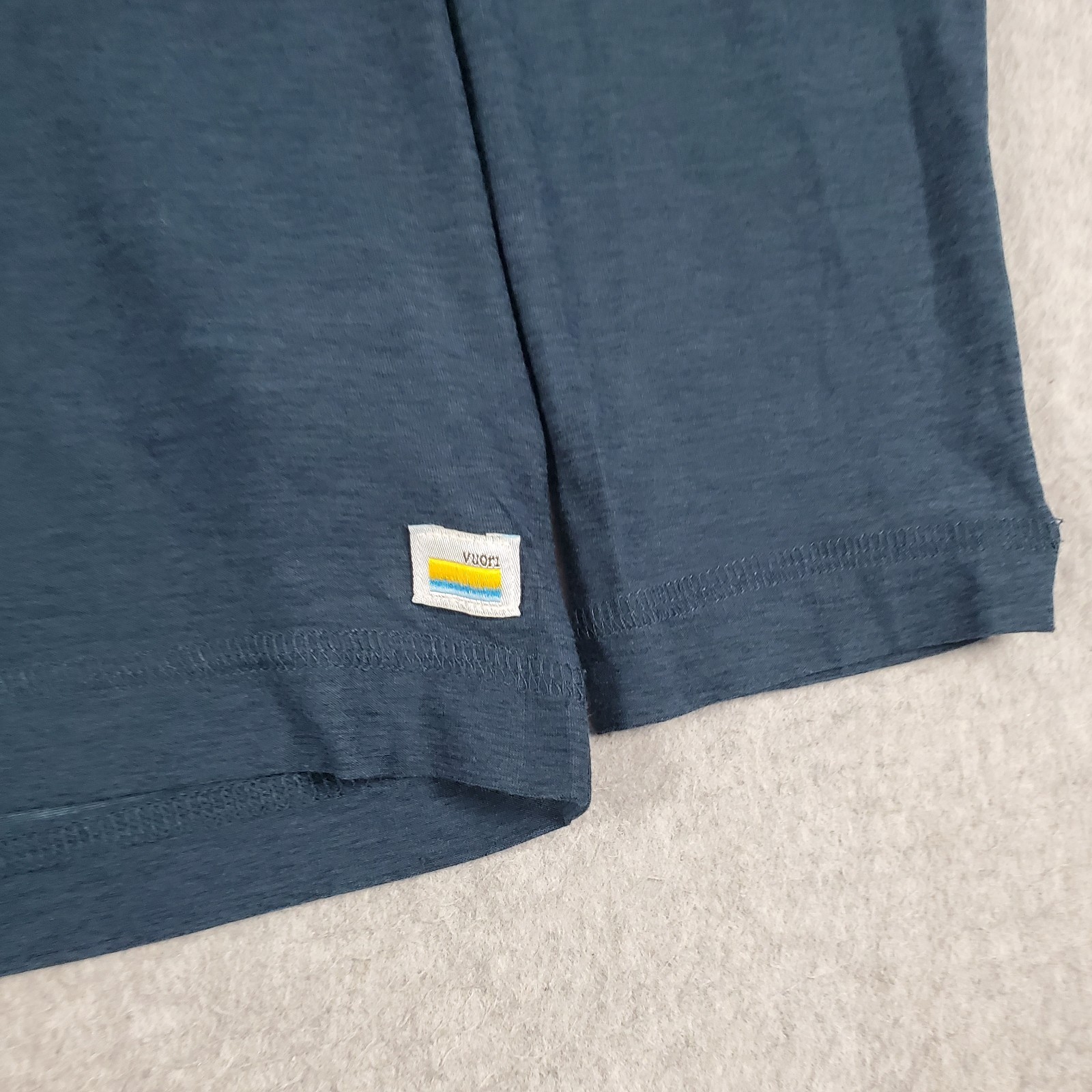 Vuori Strato Tech Hoodie Men’s Med Performance Lightweight Stretch Blue V1019