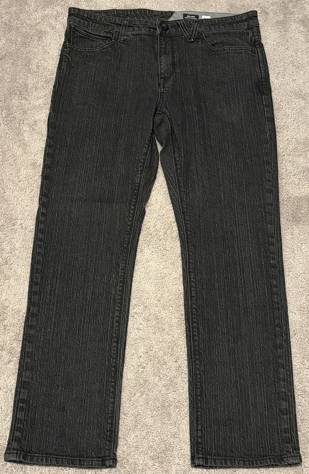 Volcom Solver Modern Straight Black Jeans Men’s Size 34×30 True To This