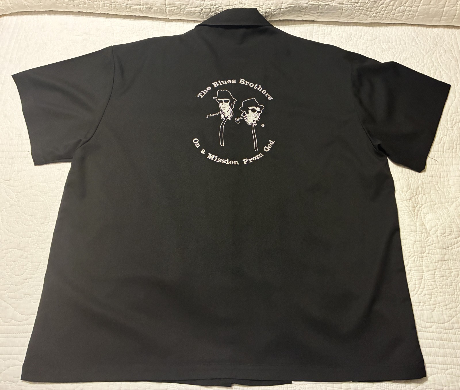2 VTG House of Blues “The Blues Bros” Bowling Style Shirts Jake & Elwood —read