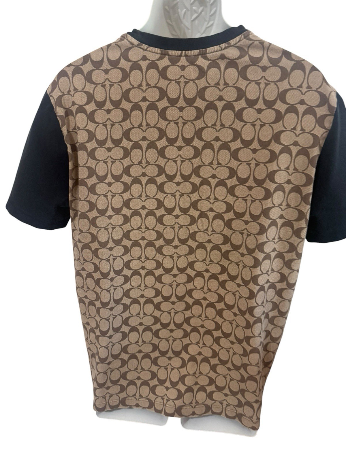 Coach Brown Logo Men’s Fashion T-shirt Size L Everyday Wear