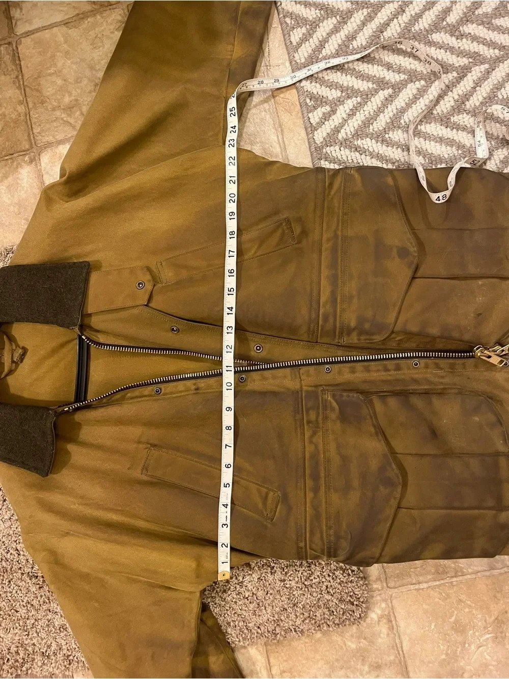 C.C. FILSON Short Lined Cruiser Jacket Oil Tin Cloth Made In USA Jacket Waxed