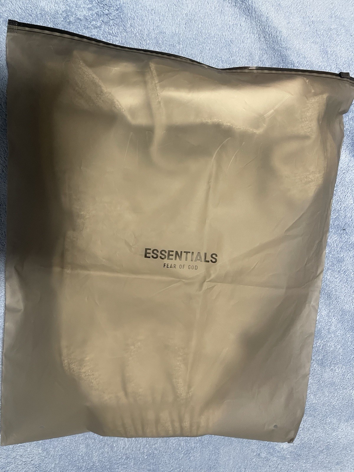 ESSENTIALS Fear of God Men’s Fleece Shorts Drawstring Pockets XXS Beige