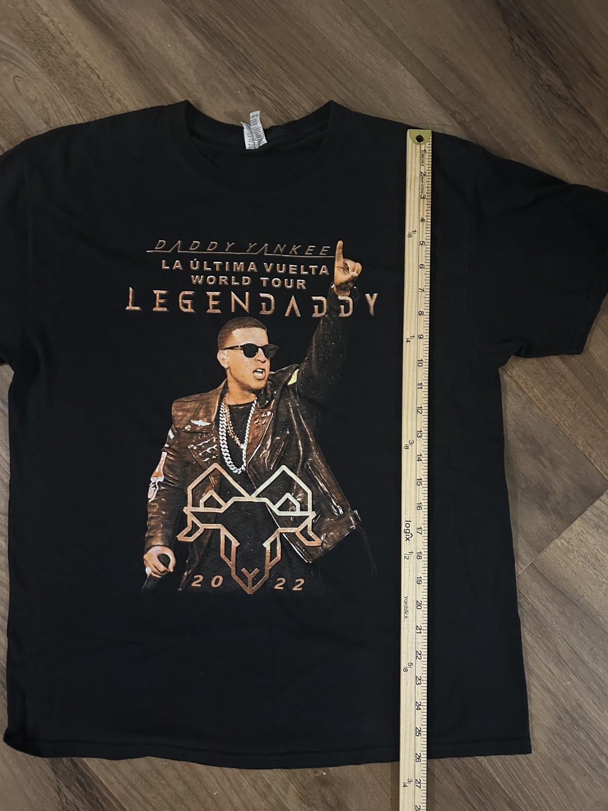 Daddy Yankee 2022 La Ultima Vuelta World Tour Concert tshirt Size L raggaeton
