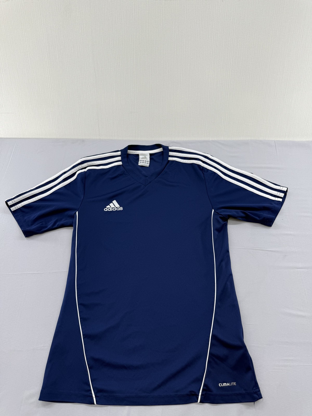 Adidas Climacool Navy Stripe Soccer Jersey S Men V-Neck