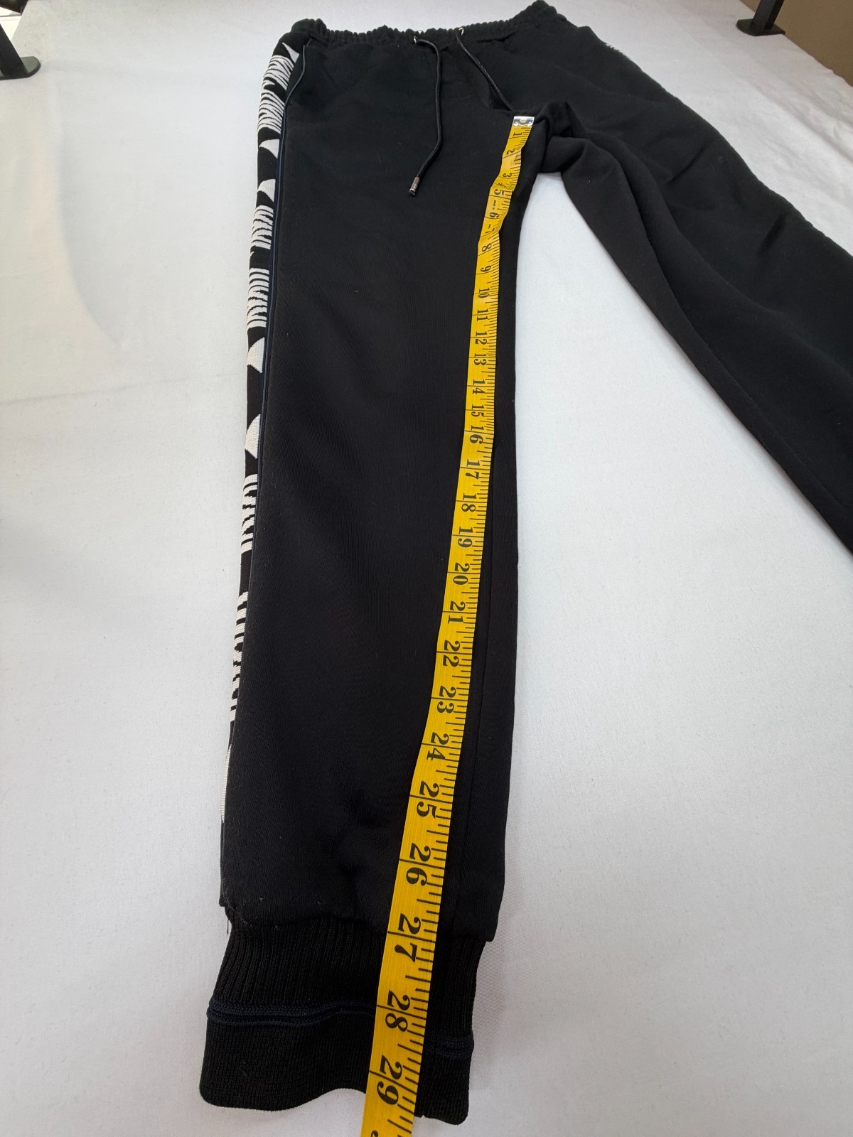 MCM Men’s Jogger Pants Drawstring Elastic Waist Athletic Pocket Size M Black