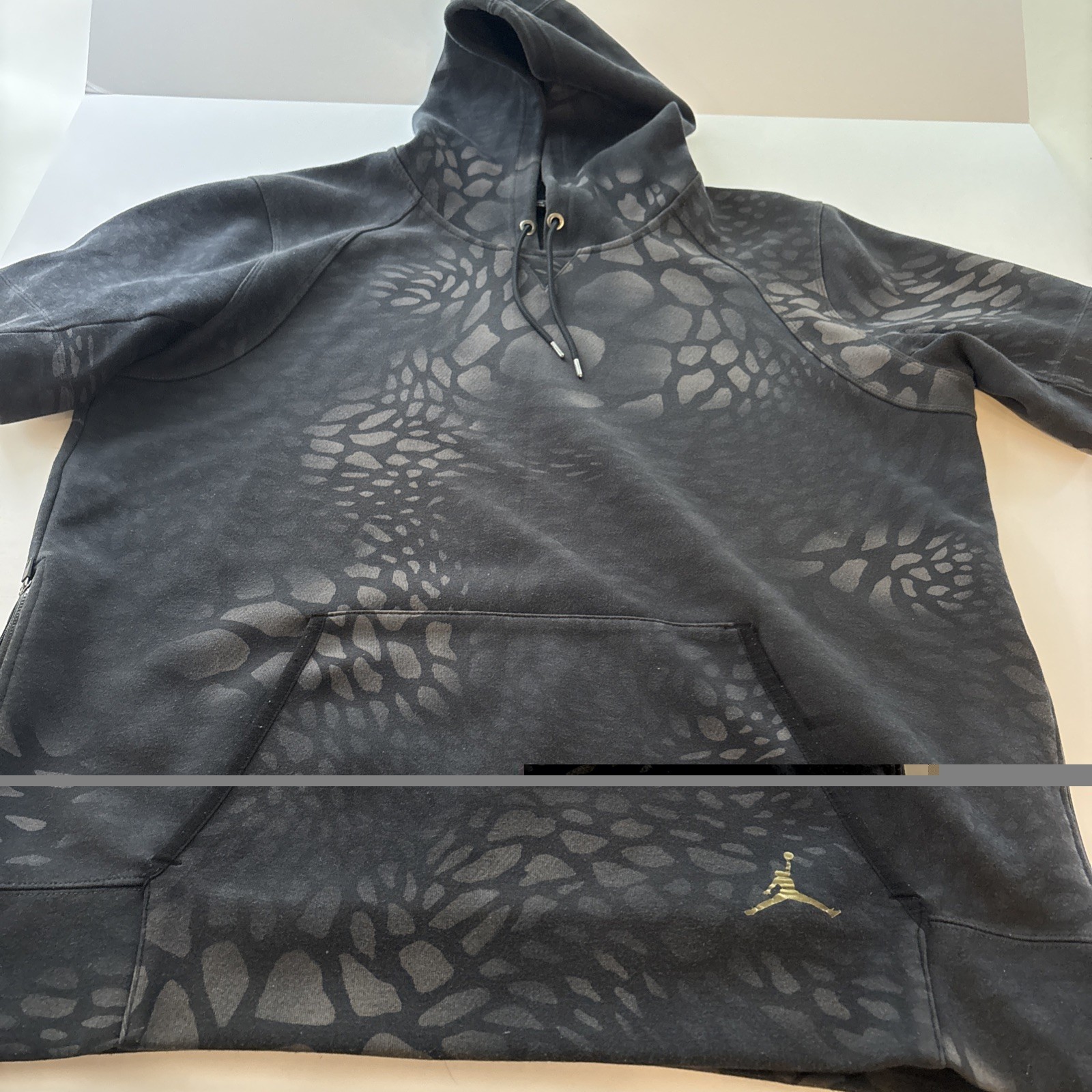 Nike Air Jordan Jumpman Pull Over Short Sleeve Warm Up Shooting Hoodie Mens L