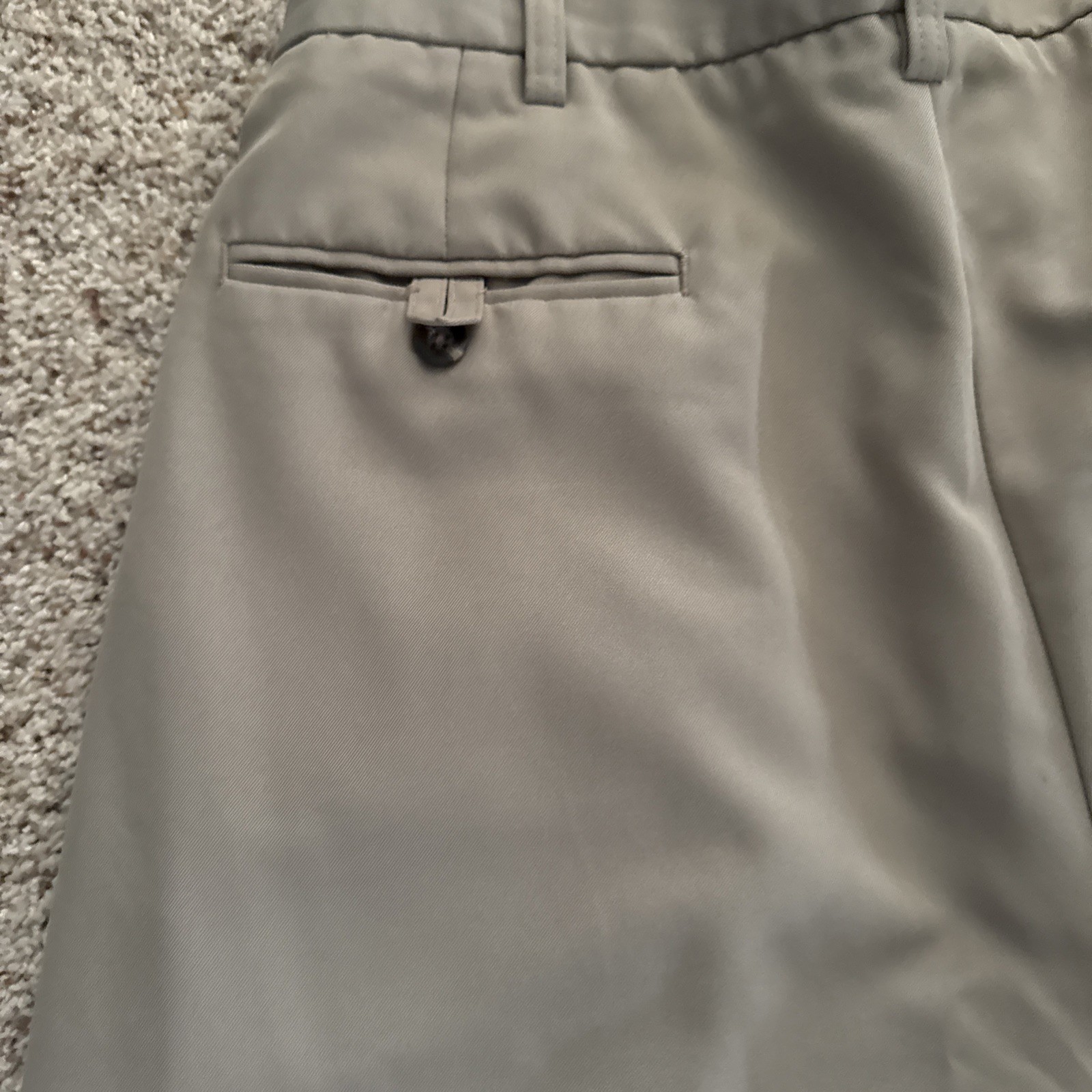 NEW Haggar Mens Premium No Iron Khaki Classic Fit Pants 34×34 Tan HC10884