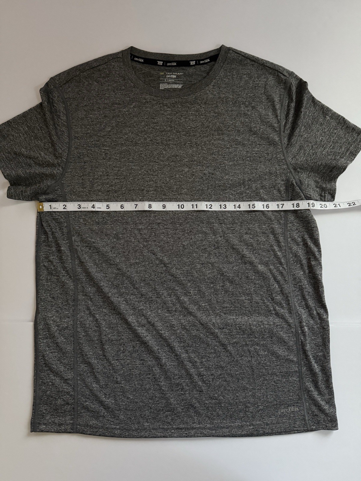 Tek Gear Dry-Tek Men Small T-Shirt Heather Gray Activewear Gym Stretch Light Tee