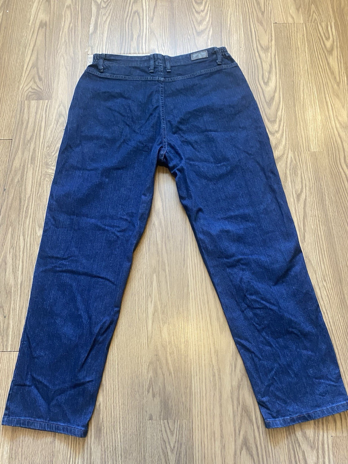 Lee Men’s Relaxed Fit Straight Dark Wash Stretch Denim Jeans Mid Rise 16 Short