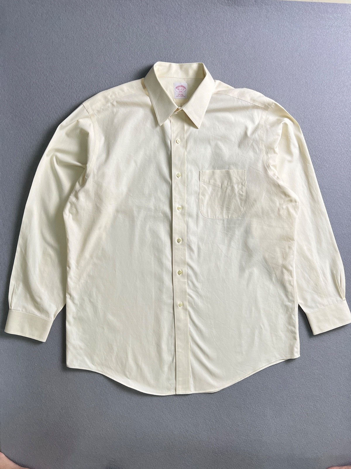 Brooks Brothers 346 Non-Iron Dress Shirt Mens 16.5-34/35 Yellow Regular Fit 100%
