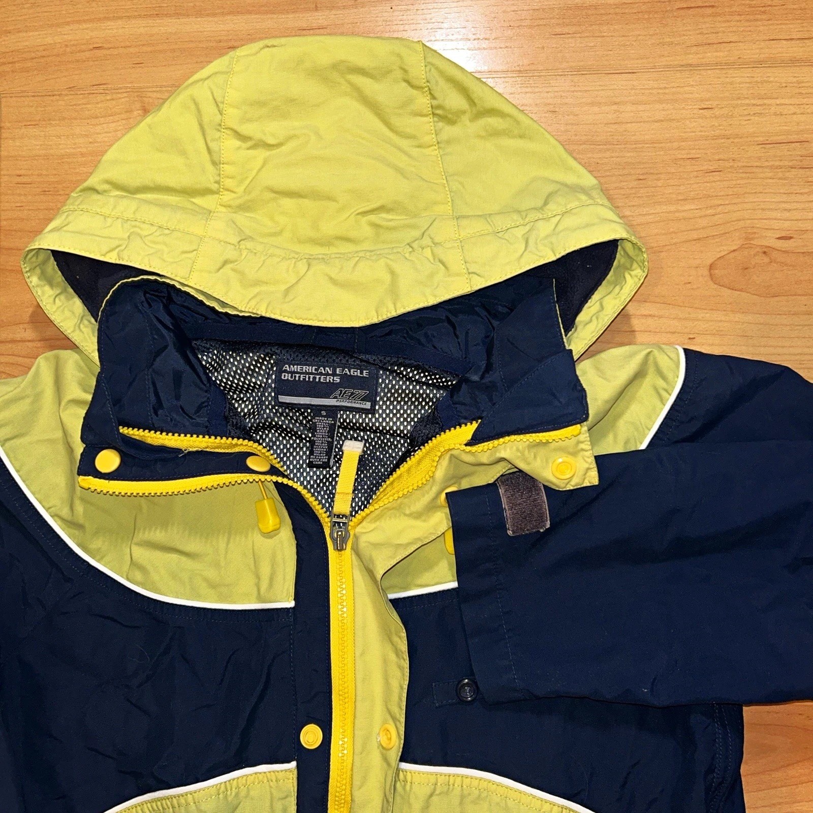 Y2K American Eagle Outfitters Men’s S Yellow/Blue Colorblock Hooded Windbreaker