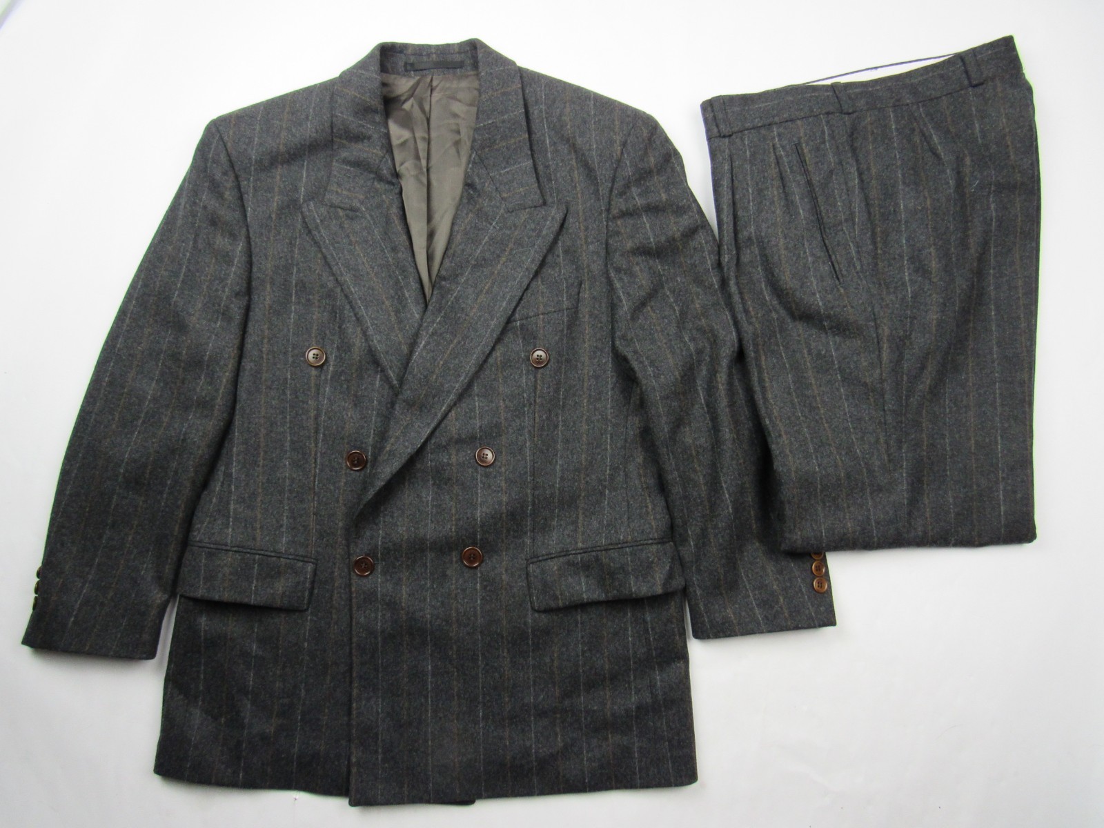 Vtg 80s Hugo Boss Double Breasted Flannel Wool Pinstripe Suit Sz 38S / 29×27.75
