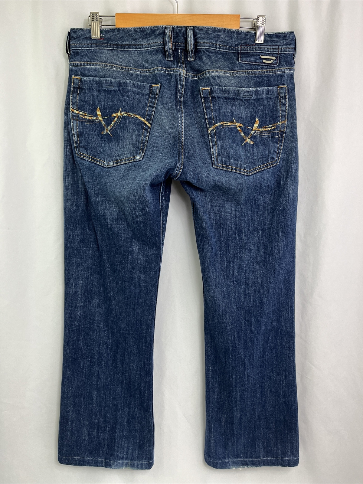 Diesel Industry Zathan Mens Bootcut Jeans Button Fly Size 33×34 Actual 34×27.75