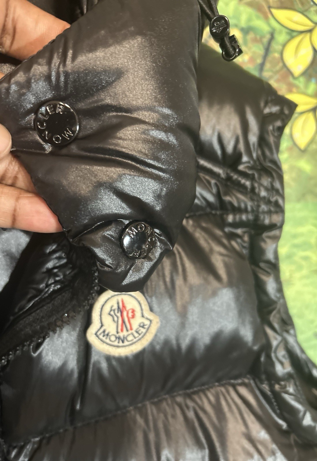 Moncler Men’s Bormes Hooded Puffer Vest Full Zip Logo Solid Size 2 38-40