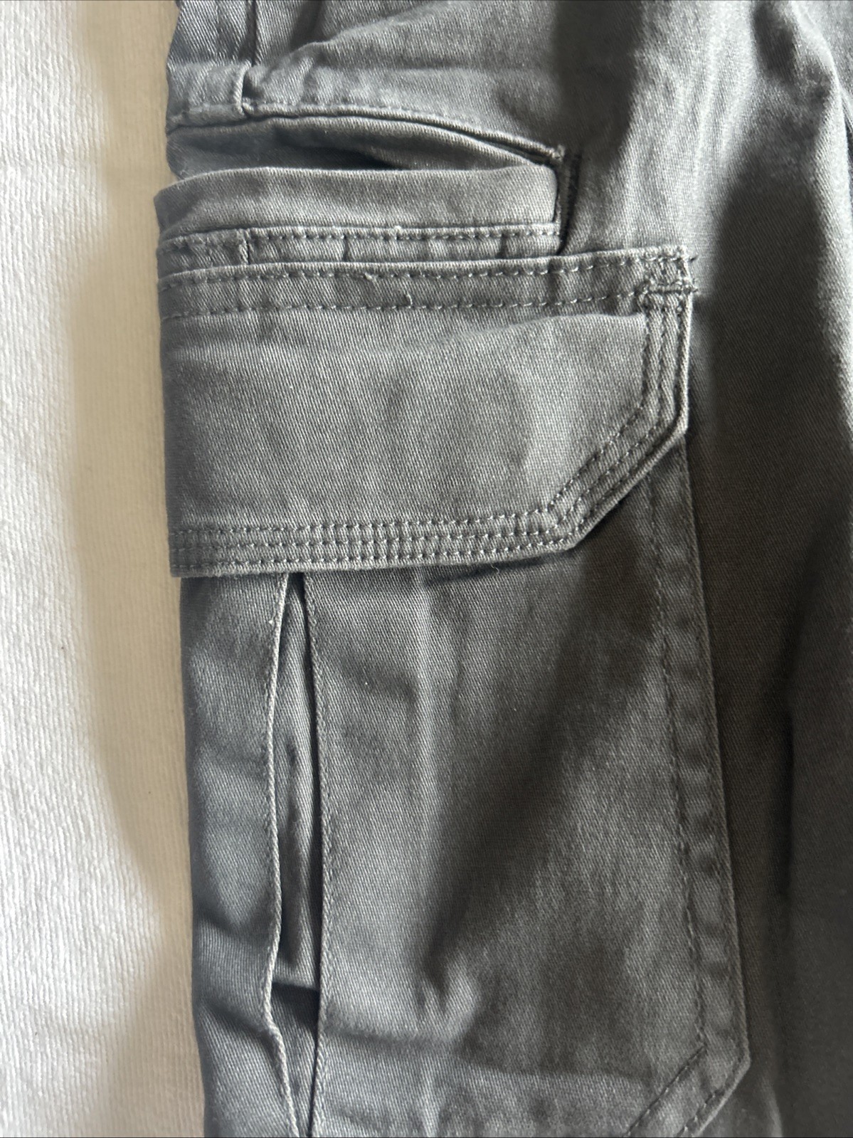 Wrangler Cargo Shorts 32 Relaxed Fit Cotton Gray Outdoors Casual NEW