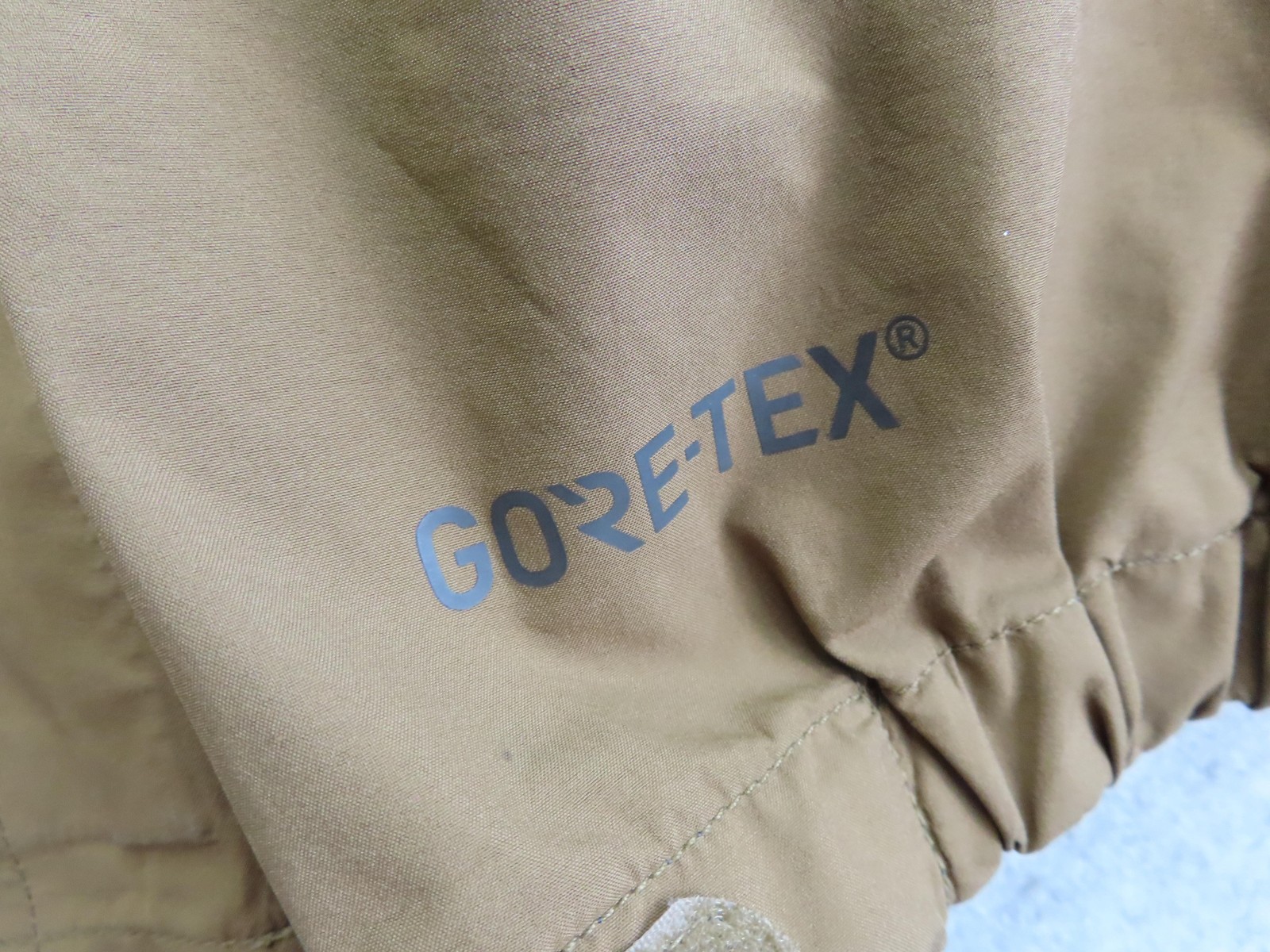 Outdoor Research Foray Jacket Mens Large Brown Gore-Tex Hooded Waterproof Hiking