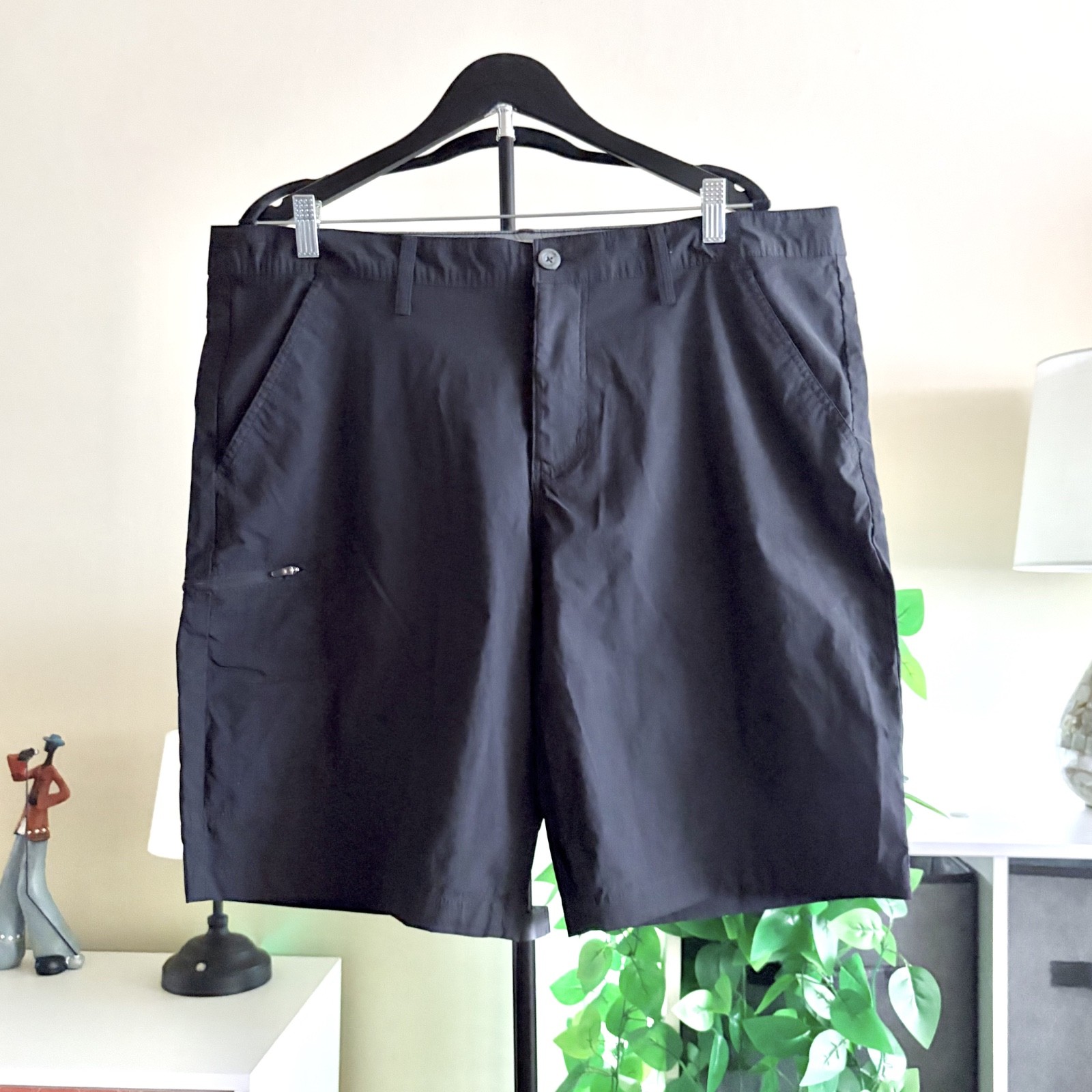 Weatherproof Vintage Men 40 Black Tech Cargo Shorts Stretch Nylon Hiking 10