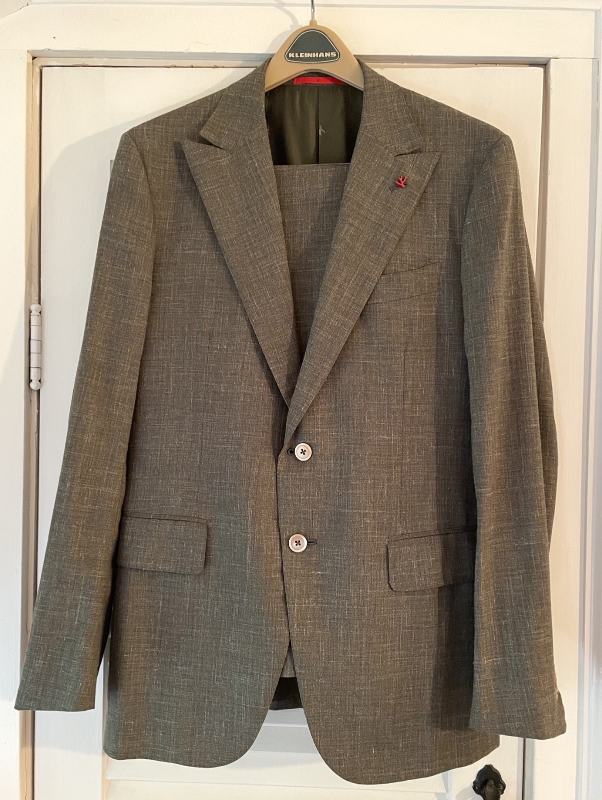 Isaia ‘Gregorio’ 2 Button Woven Suit | Wool, Silk, Linen | 52R / 42R US | Italy