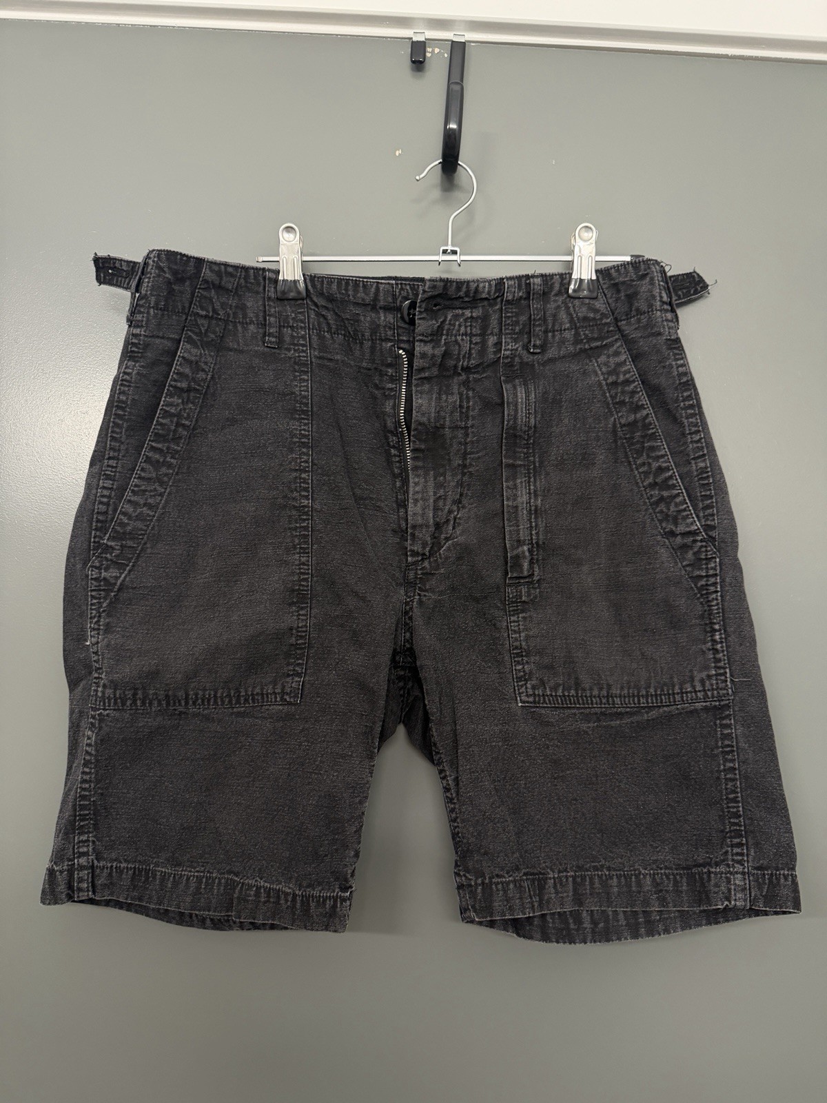 Engineered Garments – Men’s Black Utility Cargo Shorts – Casual Everyday Wear