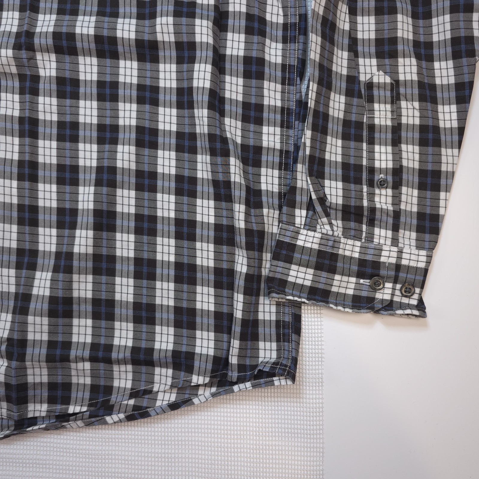 Nautica Shirt Mens Size XXL Blue White Long Sleeve Plaid Pattern Button Up Shirt