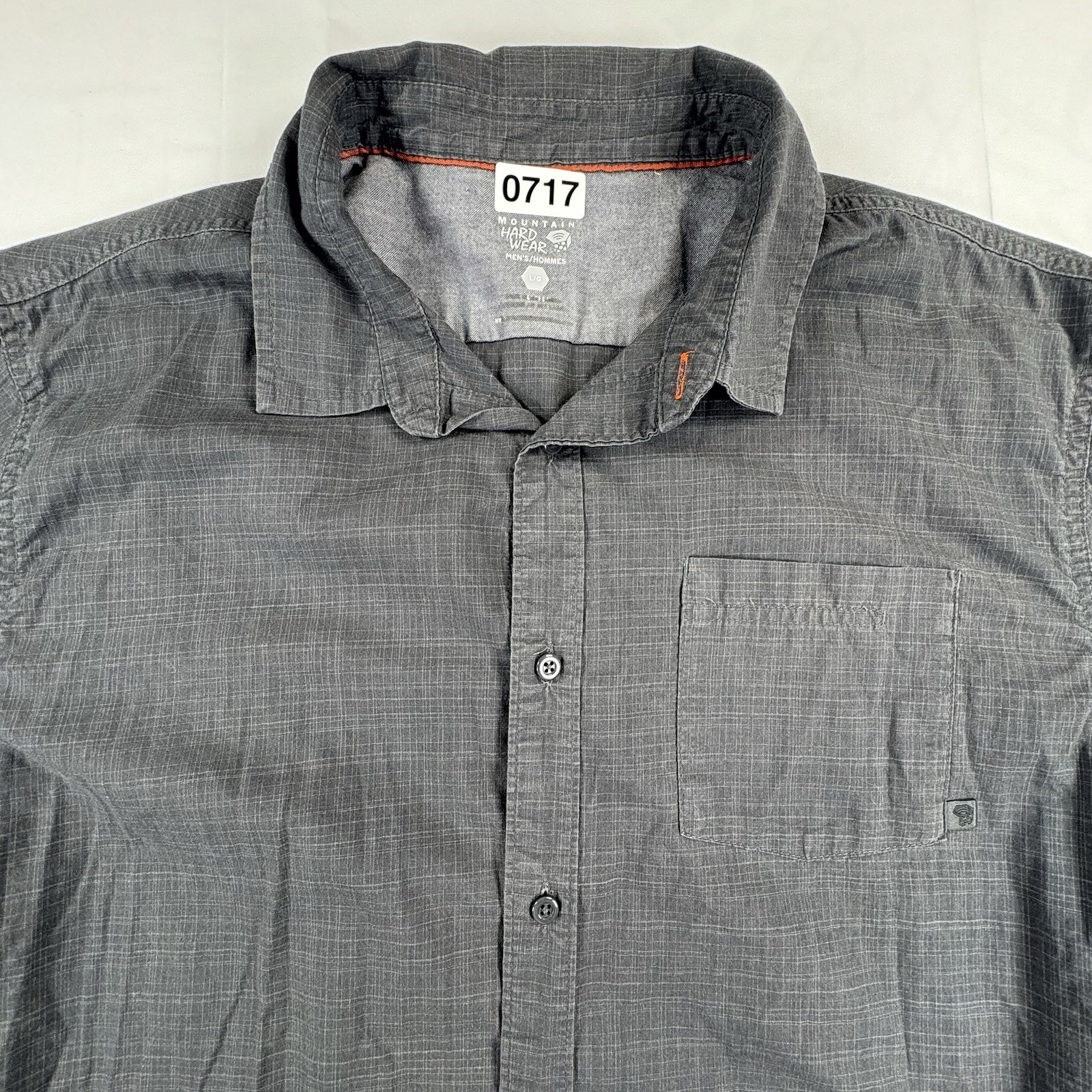 Mountain Hardwear Mens Large Gray Button Front Outdoor Hiking Shirt Front Pocket
