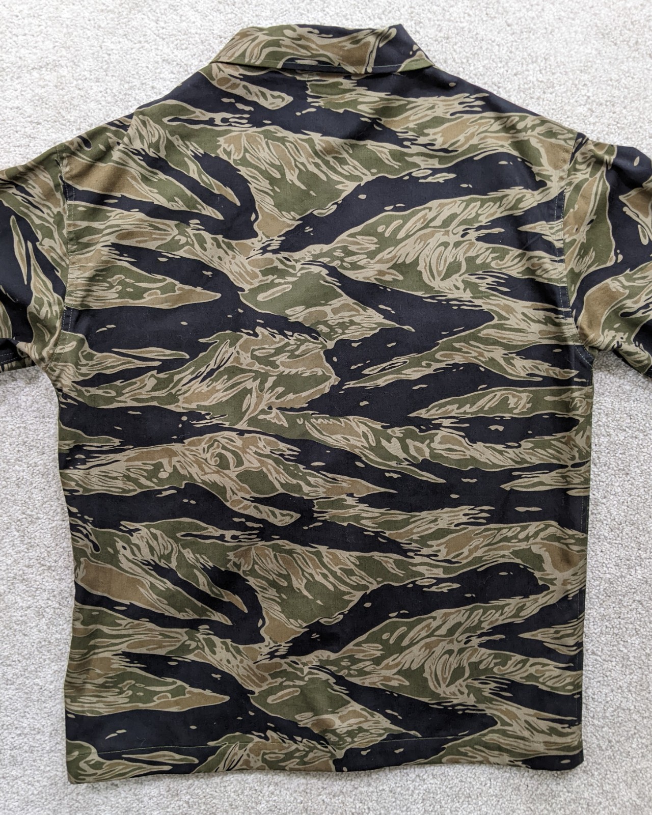 Mens Tiger Stripe Camo Military Overshirt Field Fatigue Jacket US Size L Green