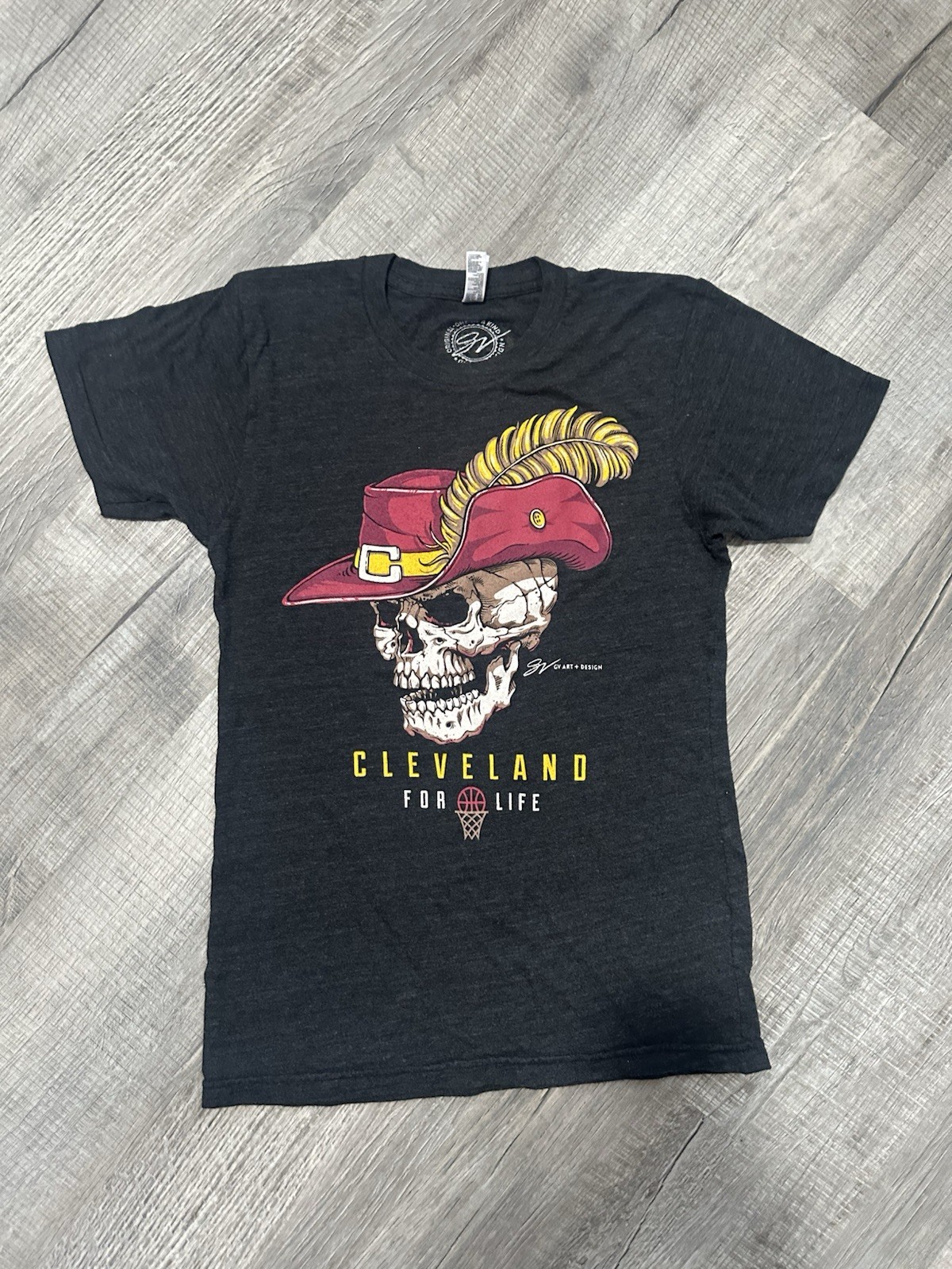AMERICAN APPAREL 50/25/25 The Track Shirt Cleveland Cavaliers T-Shirt SMALL