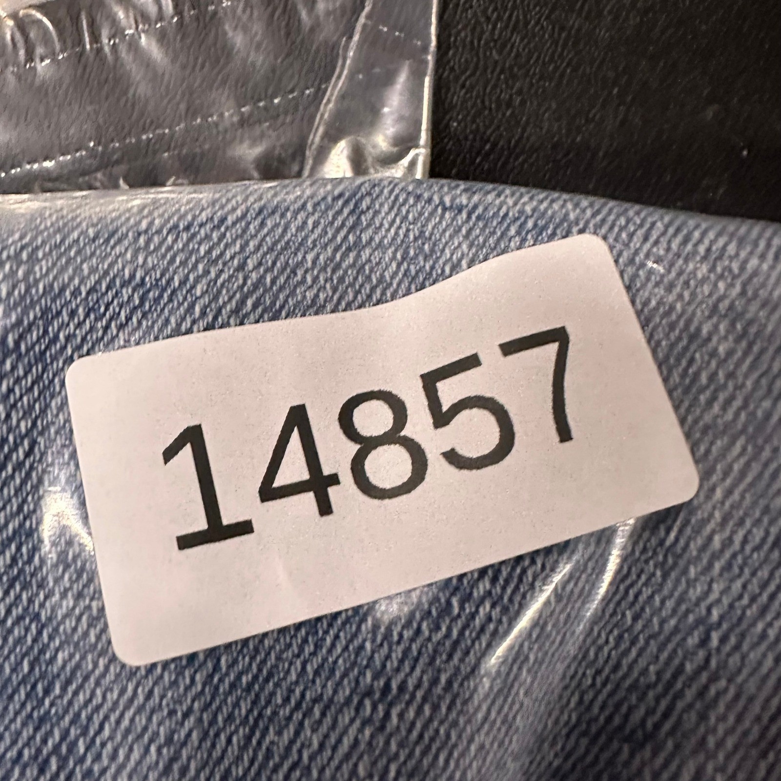 Ariat Jeans Mens 38/34 Blue M2 Traditional Relaxed Boot Cut Light Wash Denim