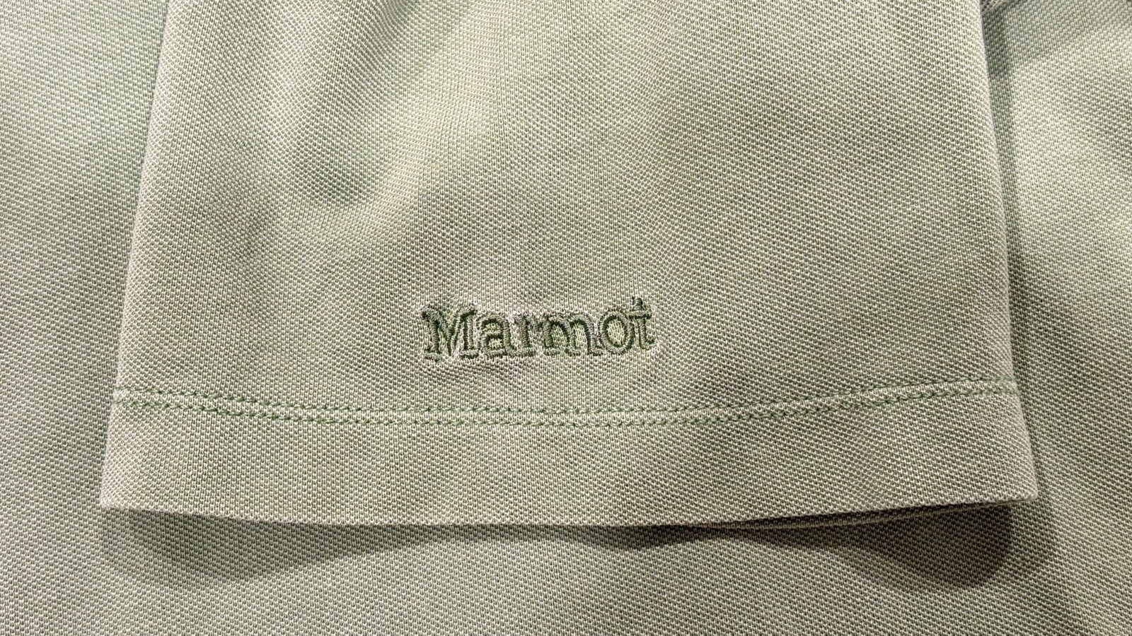 Marmot Carson Polo Button Shirt Men Size M Green, Pocket, Collar