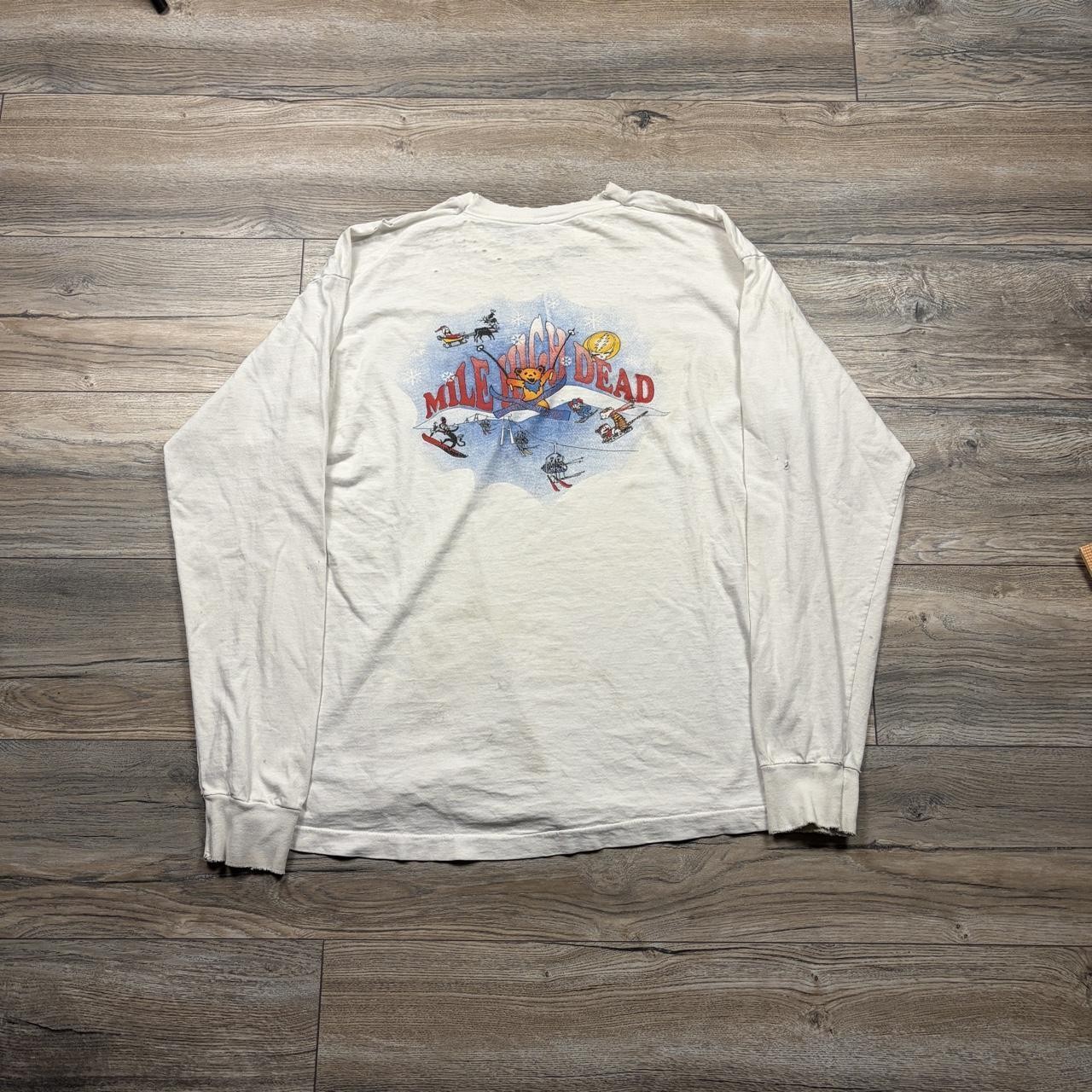 Men’s White and Cream Tshirt