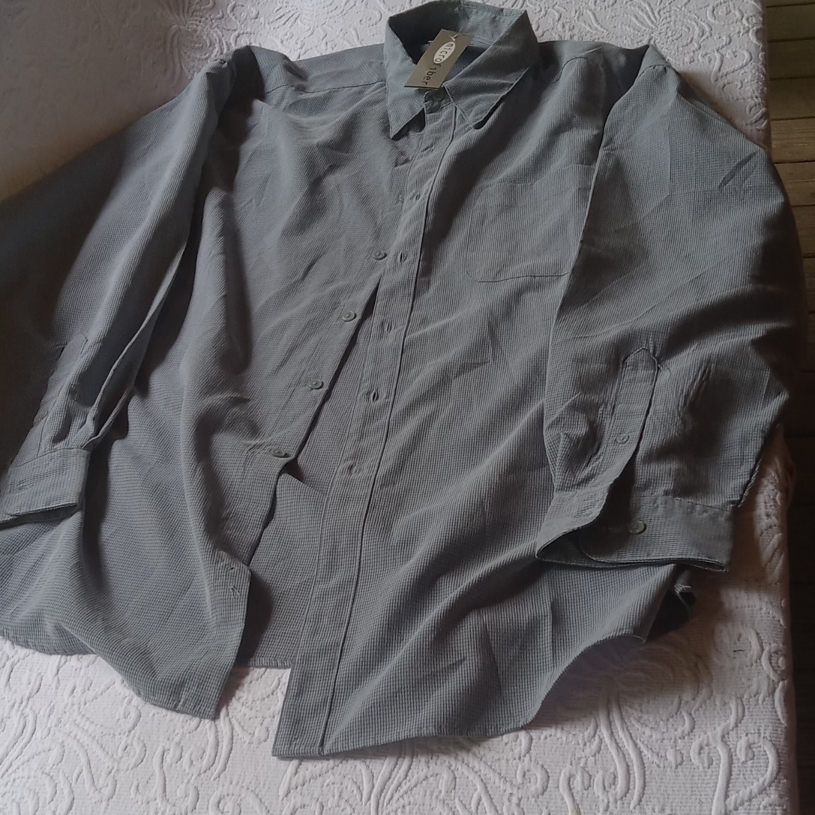 Knightsbridge Men’s XL Microfiber Longsleeve Checkered Button Up Shirt
