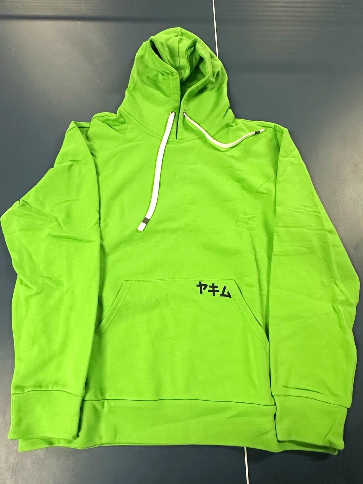 Men’s Green Pullover Hoodie Size M Long Sleeve Graphic Print Pockets