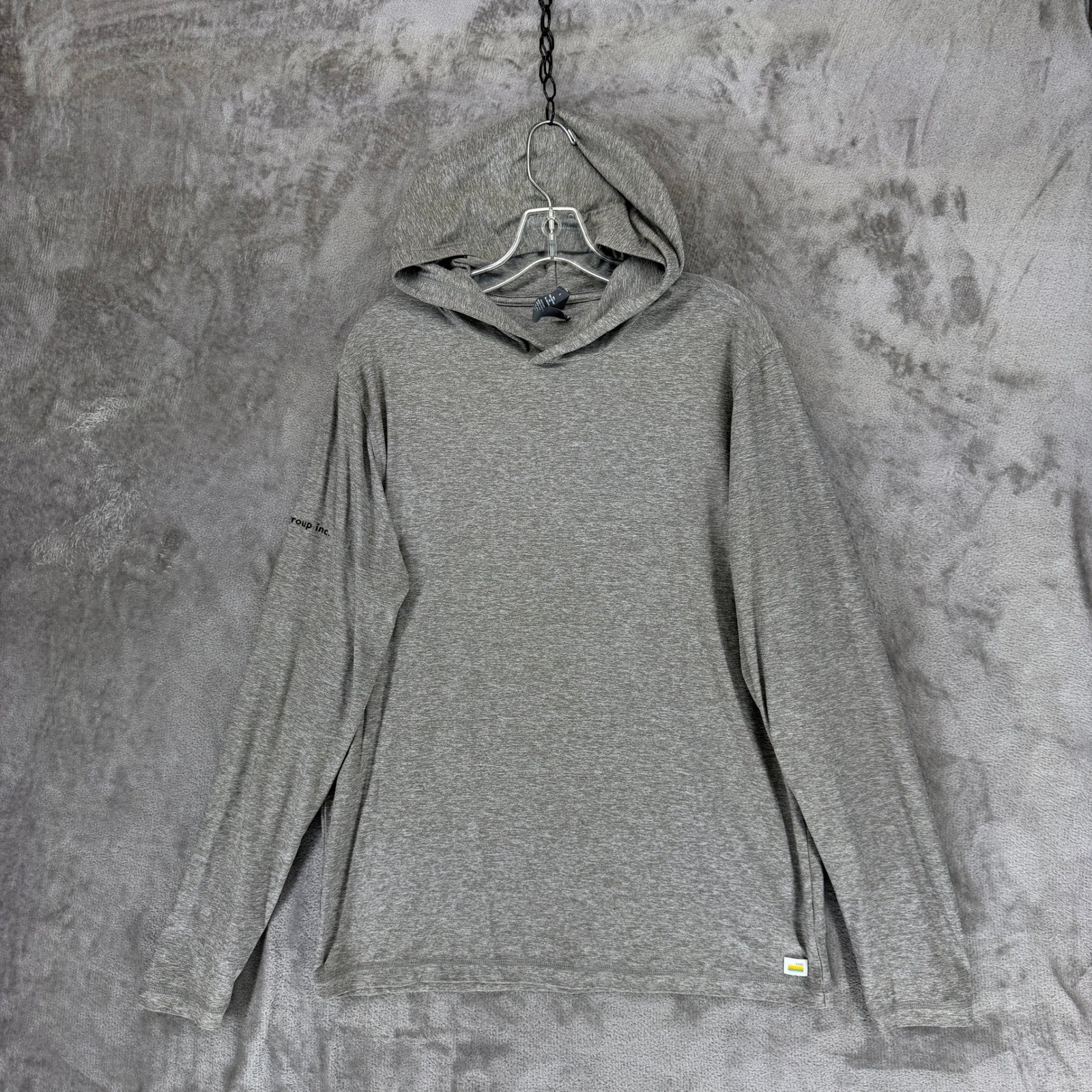 Vuori Strato Tech Hoodie Mens Large Grey Heather Performance Long Sleeve V1019